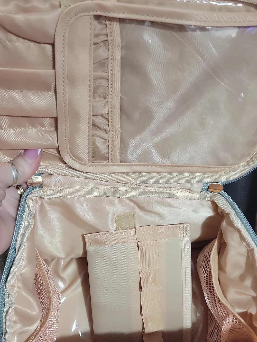Quilted Mint Cosmetic Case - Women's Travel Makeup Bag NWOT